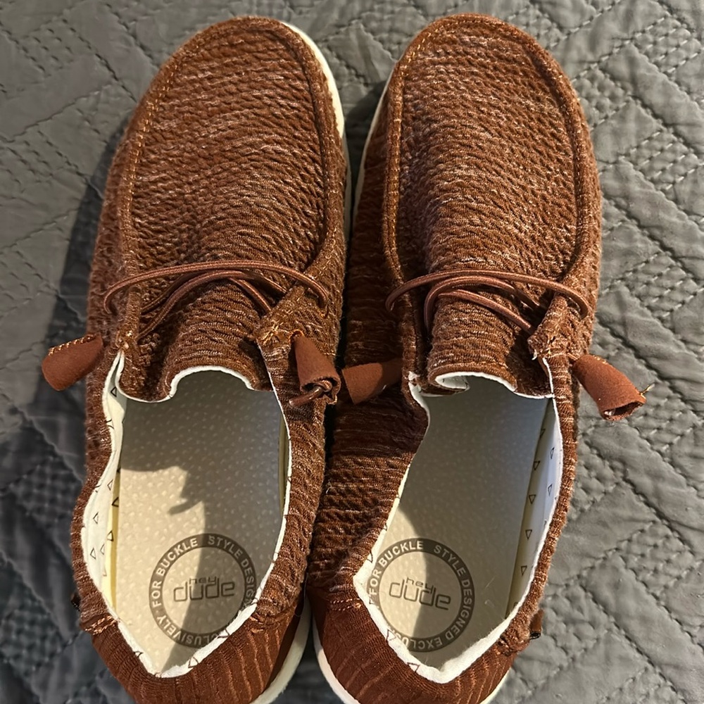 Hey Dude Buckle Exclusive Women’s Shoes